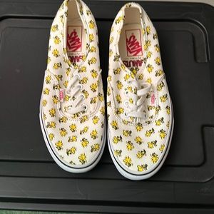 Peanuts Woodstock vans